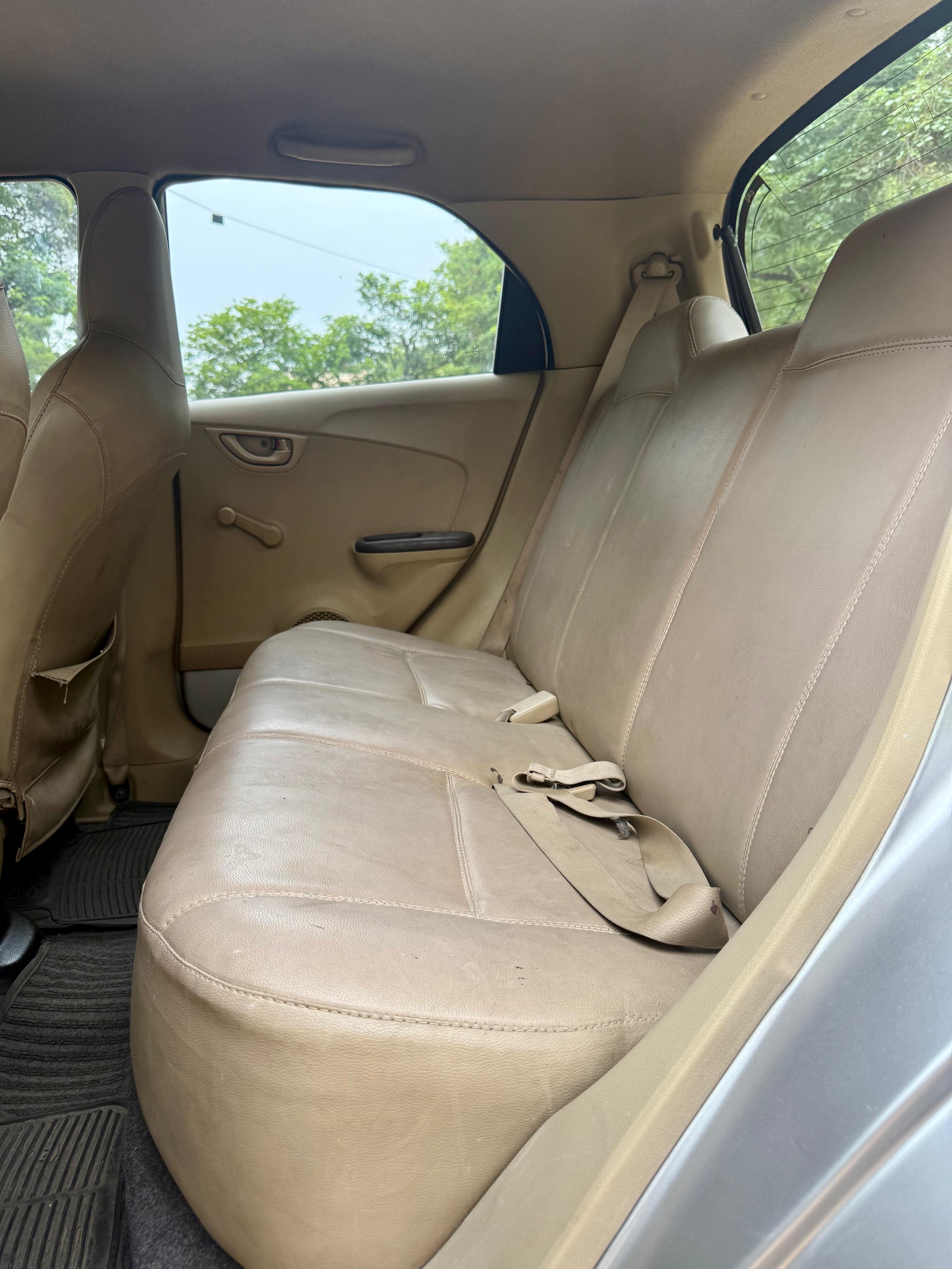 Honda Brio - Image 2